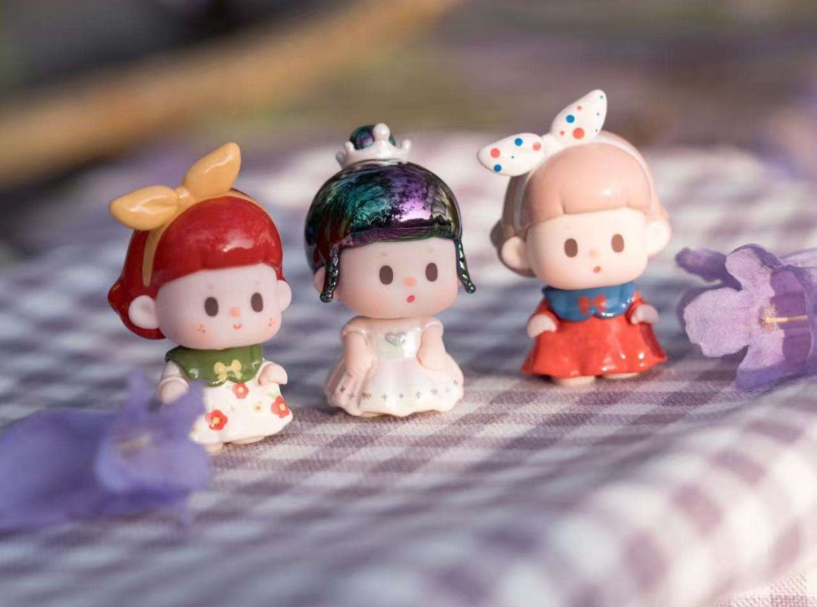 Little Princess(Whole Box 8Bags, One Bag 4pcs , 32pcs )